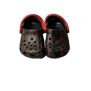 Disney Pirates of the Caribbean Crocs Infant 4/5 Black Red Limited‎ Edition
